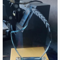 Crystal Award Plaques In Lagos