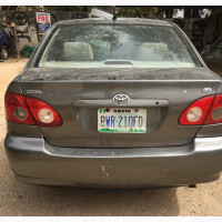 Toyota Corolla 2004 Brown