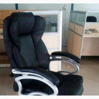 An Executive Office Swivel Chair