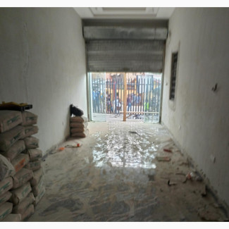 Newly Built 180sqm Showroom Space for Lease in Pen Cinema, Agege