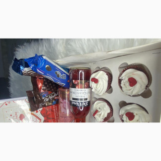 Valentine Cupcake Package