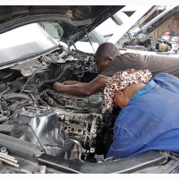 Fixing of Engine for Range Rover Sport 2018