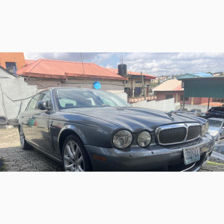 Jaguar XJ 4.2 Super V8 Automatic 2010 Gray