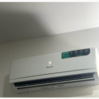 Hisense 1.5 Inverter Air Conditioning - Used