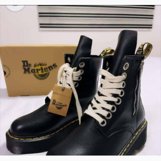 Dr Martens Jadon Faux Fur Line Black Leather Boot