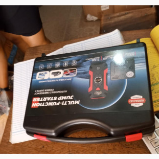 Rechargeable Battery Car Jumpstarter With Tyre Pump