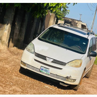 Toyota Sienna XLE AWD (3.3L V6 5A) 2004 White
