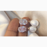 Original Stylish Pearl Drop Earring in Rose Gold
