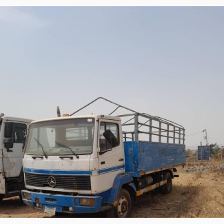 Company Used Mercedes 814 With Sided Body