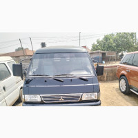 Mitsubishi Delica 2002 Black