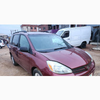 Toyota Sienna LE AWD 2005 Burgundy