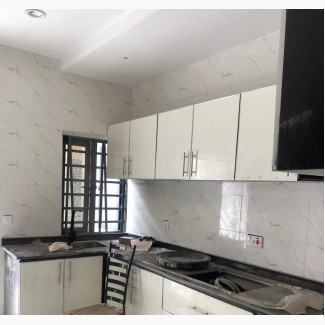 Furnished 3bdrm Apartment in Osapa London for Rent