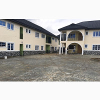 3bdrm Apartment in 14 Unit At Challenge, Ibadan for sale